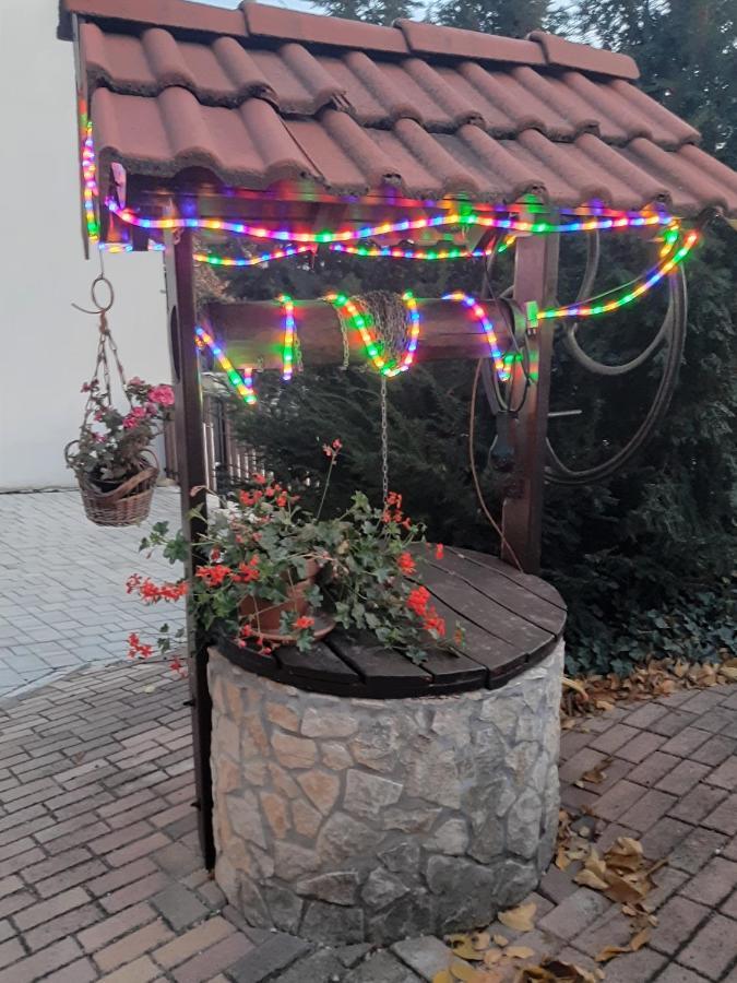 Apartamento Bóbita Háza Eplény Exterior foto