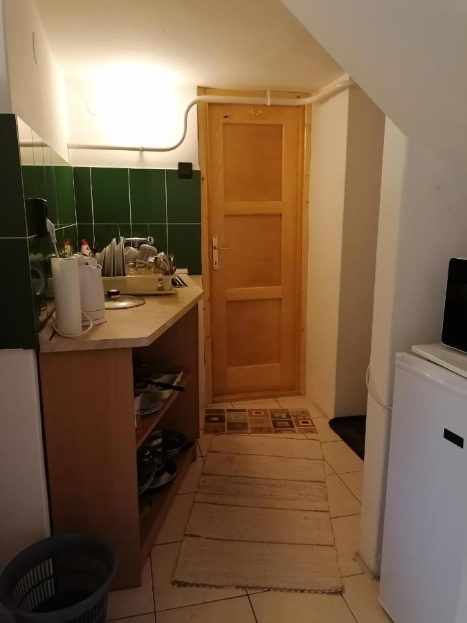 Apartamento Bóbita Háza Eplény Exterior foto
